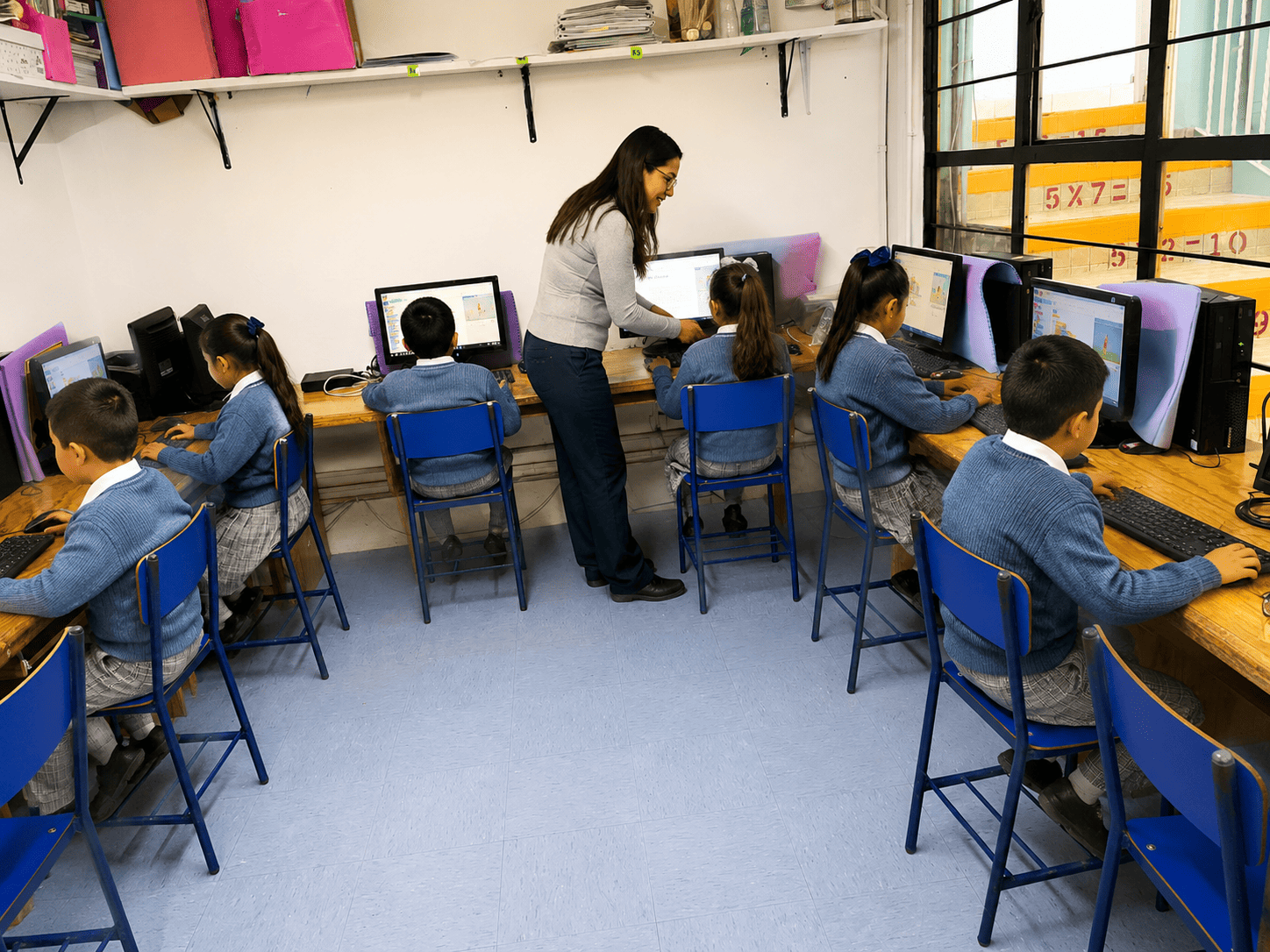 Salón de cómputo y tecnología del Colegio Abraham Lincoln
